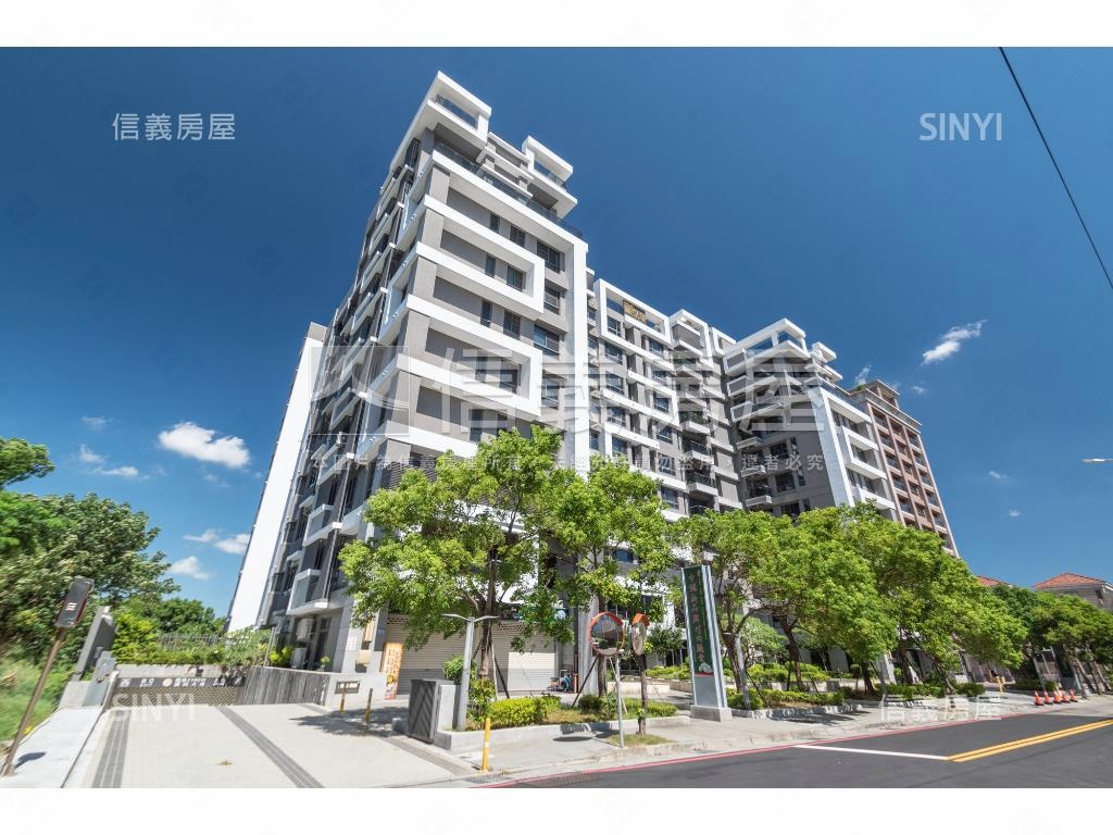 曜見築黃金店面房屋室內格局與周邊環境