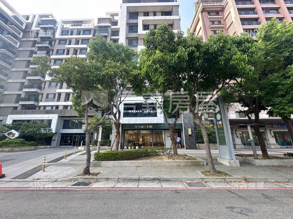 曜見築黃金店面房屋室內格局與周邊環境