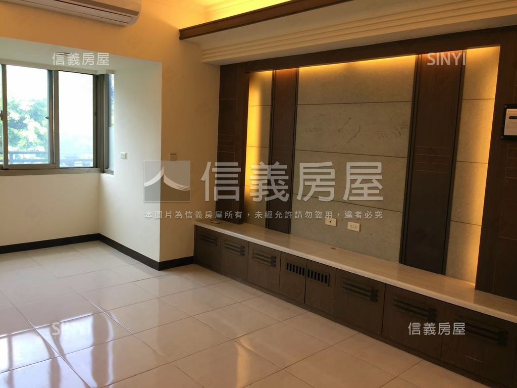 康詩丹郡。郡藏日和房屋室內格局與周邊環境