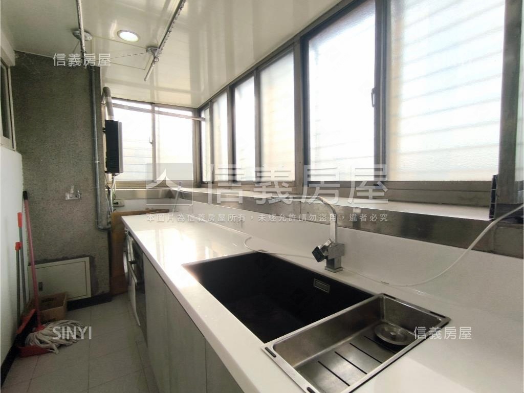 永春捷運仁愛富貴大樓房屋室內格局與周邊環境