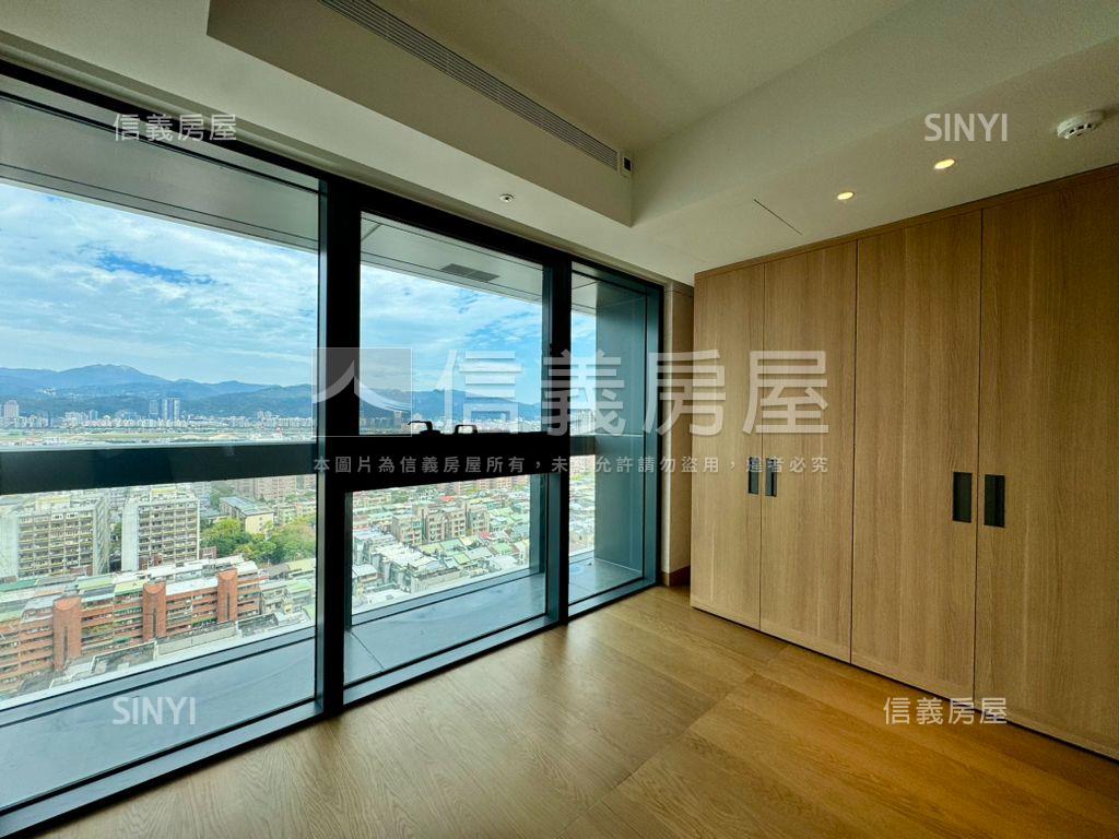 鐫萃‧台北天際時尚美宅房屋室內格局與周邊環境