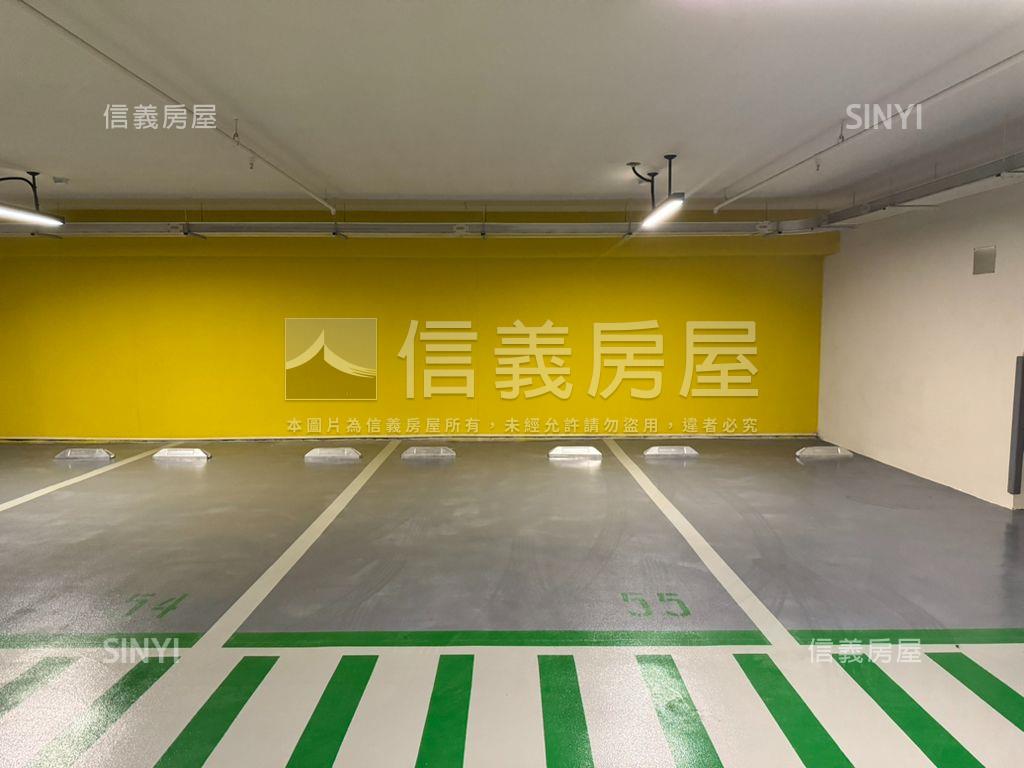 鐫萃‧台北天際時尚美宅房屋室內格局與周邊環境