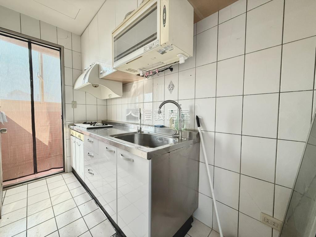 大觀園高樓視野美屋房屋室內格局與周邊環境