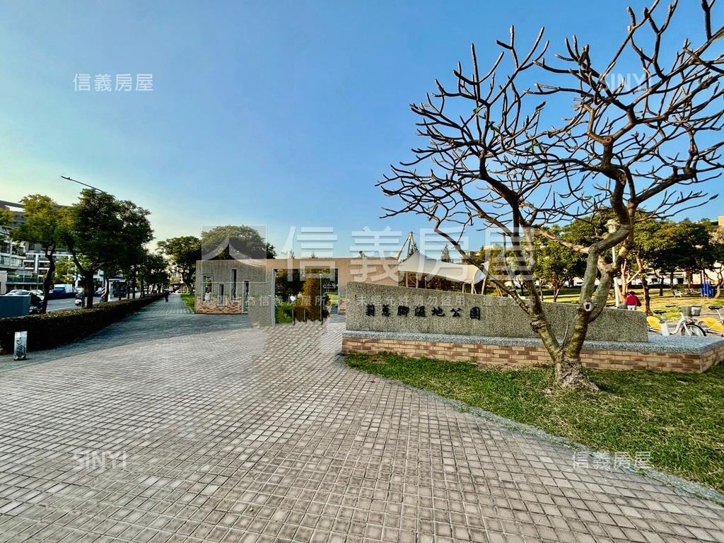 公園首排正路大地坪車墅房屋室內格局與周邊環境