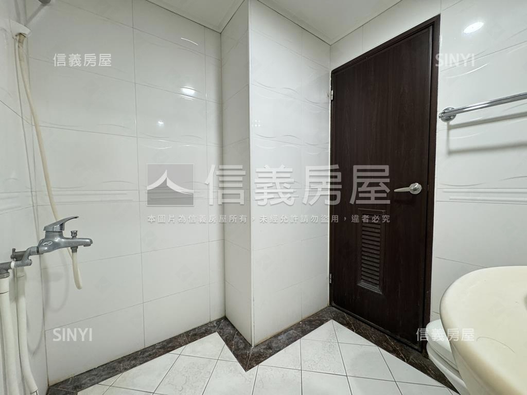 龍騰首席精美成家兩房房屋室內格局與周邊環境