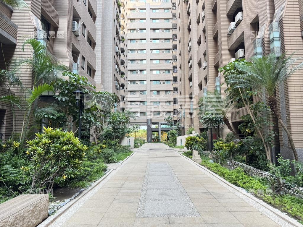 龍騰首席精美成家兩房房屋室內格局與周邊環境