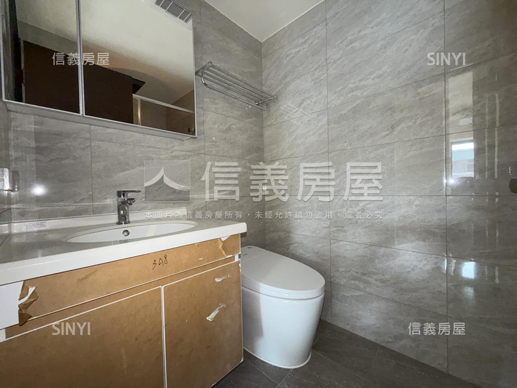 讚！佳鋐郡新屋齡兩房平車房屋室內格局與周邊環境