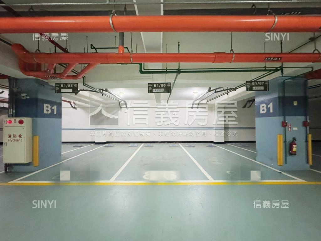 新市鎮蛋黃區店面２房屋室內格局與周邊環境