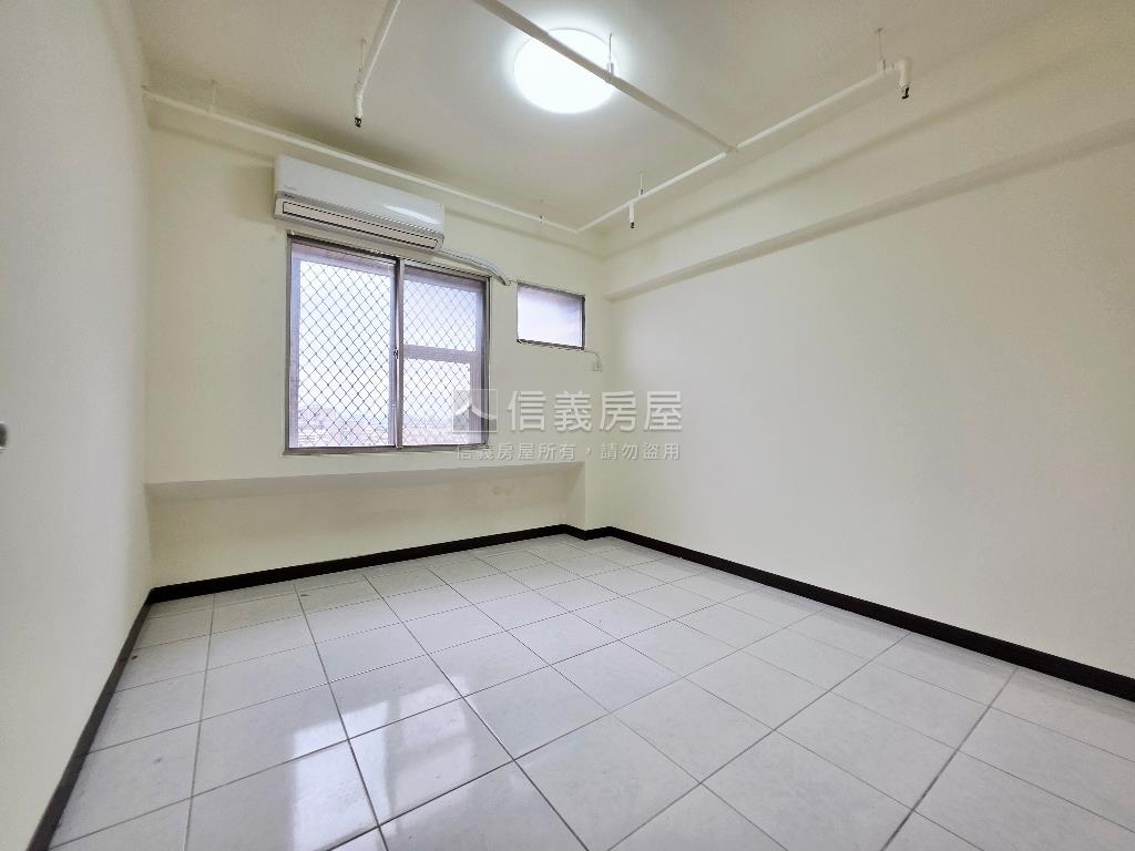 下南崁近光明國小三房車位房屋室內格局與周邊環境