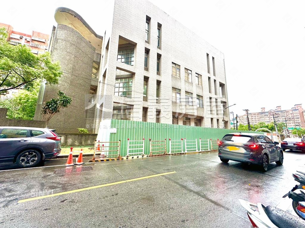 正廣豐大湳公園大墅三房房屋室內格局與周邊環境
