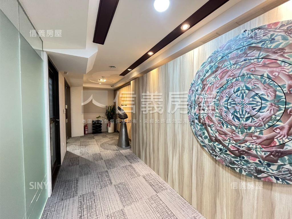 世青商業辦公大空間房屋室內格局與周邊環境