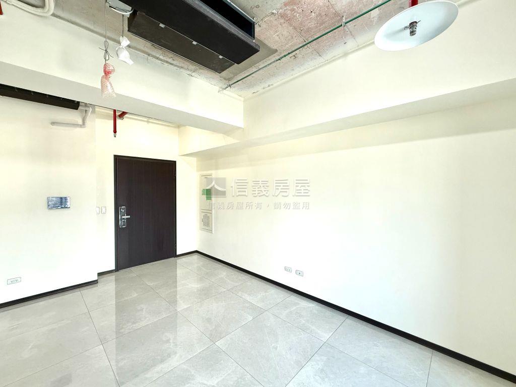 力方飛高樓三房與車位房屋室內格局與周邊環境