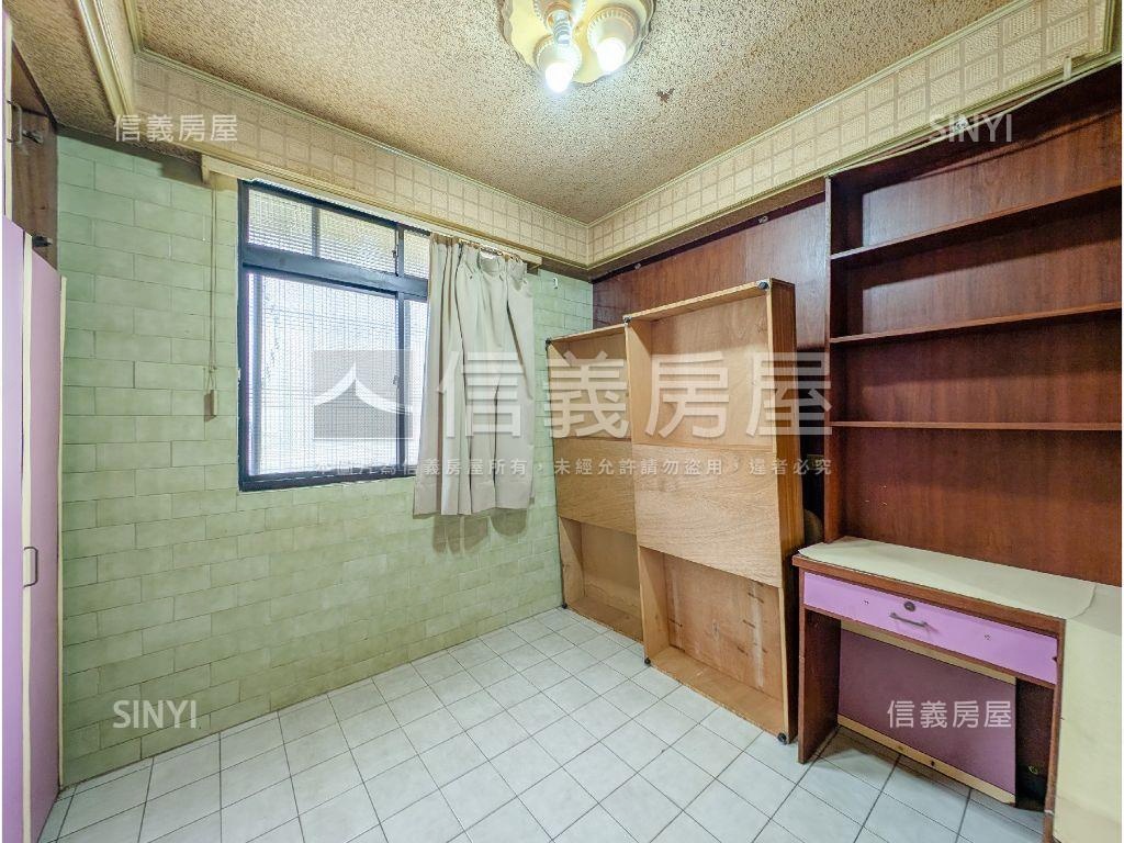 金華街邊間３樓美寓房屋室內格局與周邊環境