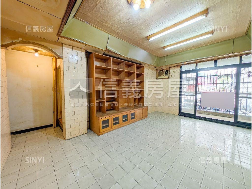 金華街邊間３樓美寓房屋室內格局與周邊環境