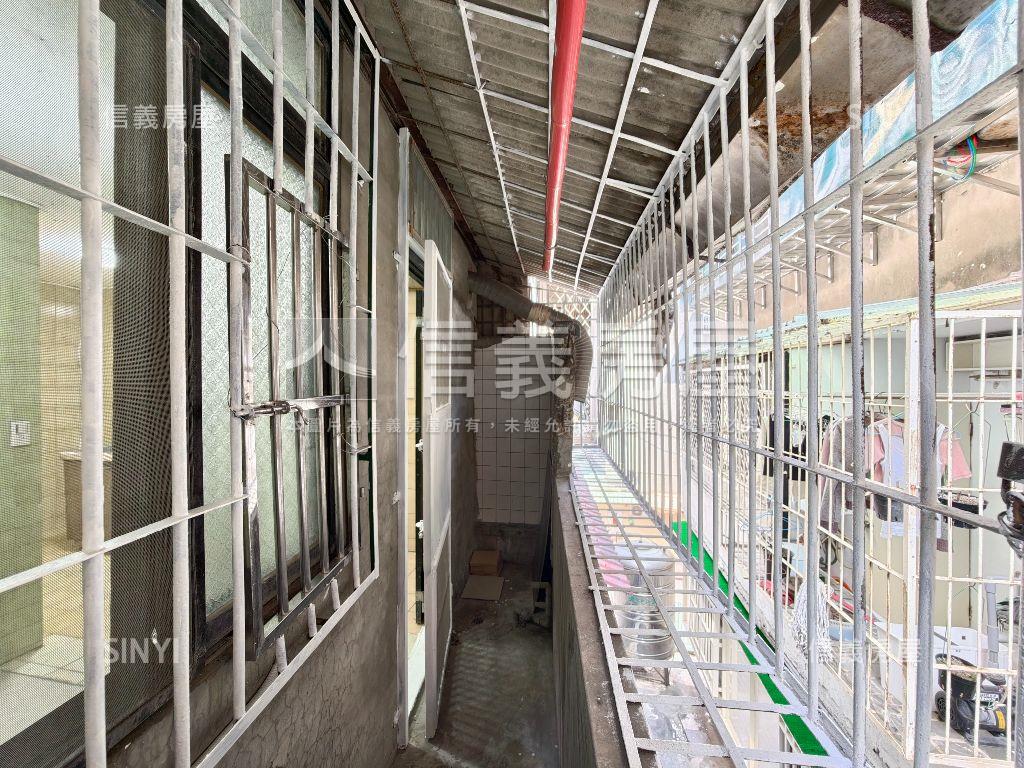 金華街邊間３樓美寓房屋室內格局與周邊環境