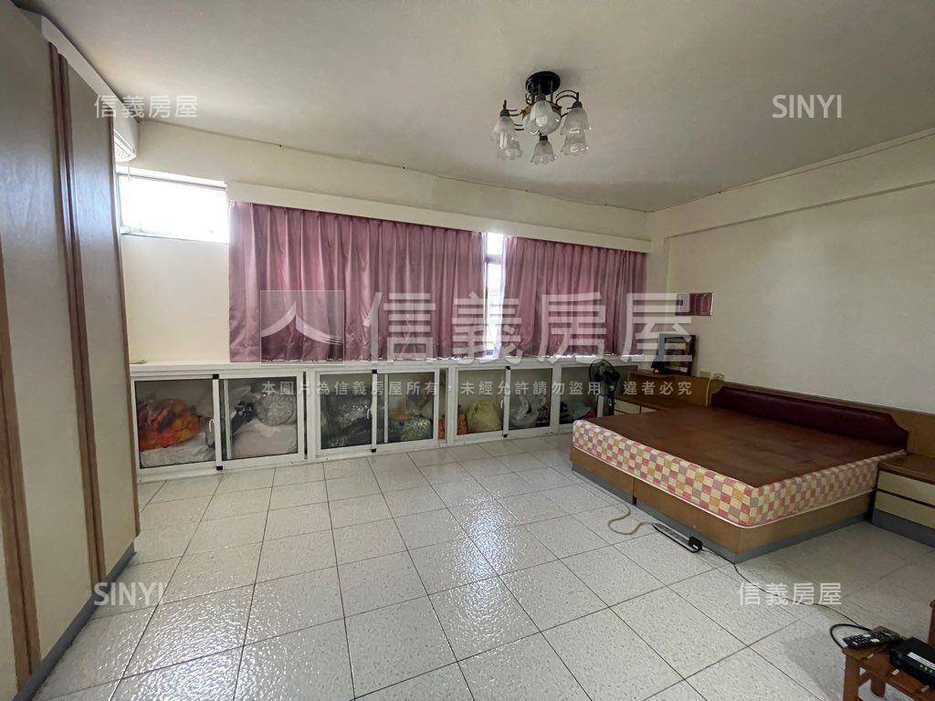 四維正路面寬金店霸房屋室內格局與周邊環境