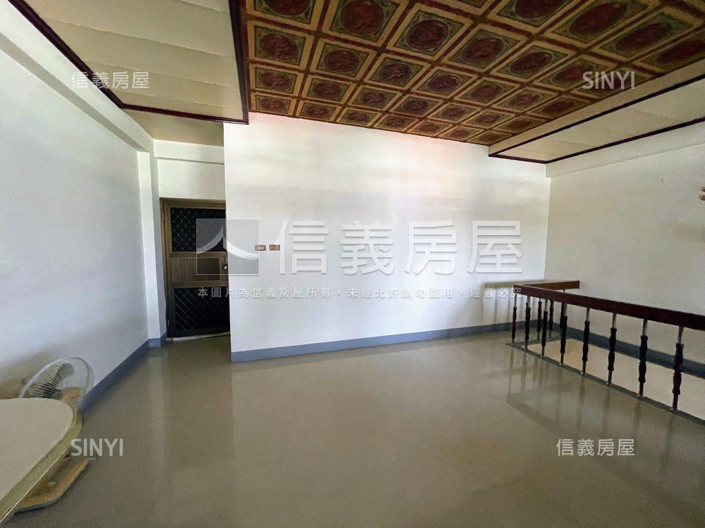 四維正路面寬金店霸房屋室內格局與周邊環境