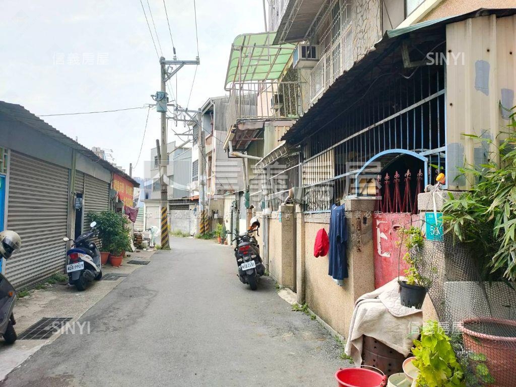 近西門路南山廣場宅房屋室內格局與周邊環境