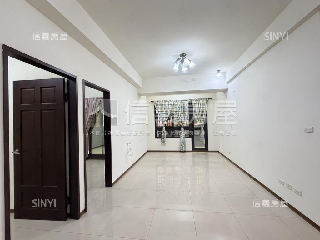 長榮凱悅兩房車位房屋室內格局與周邊環境