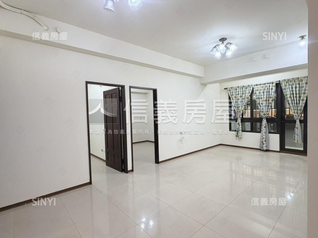 長榮凱悅兩房車位房屋室內格局與周邊環境