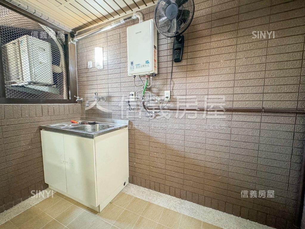 稀有！聚合發愛美三房平車房屋室內格局與周邊環境