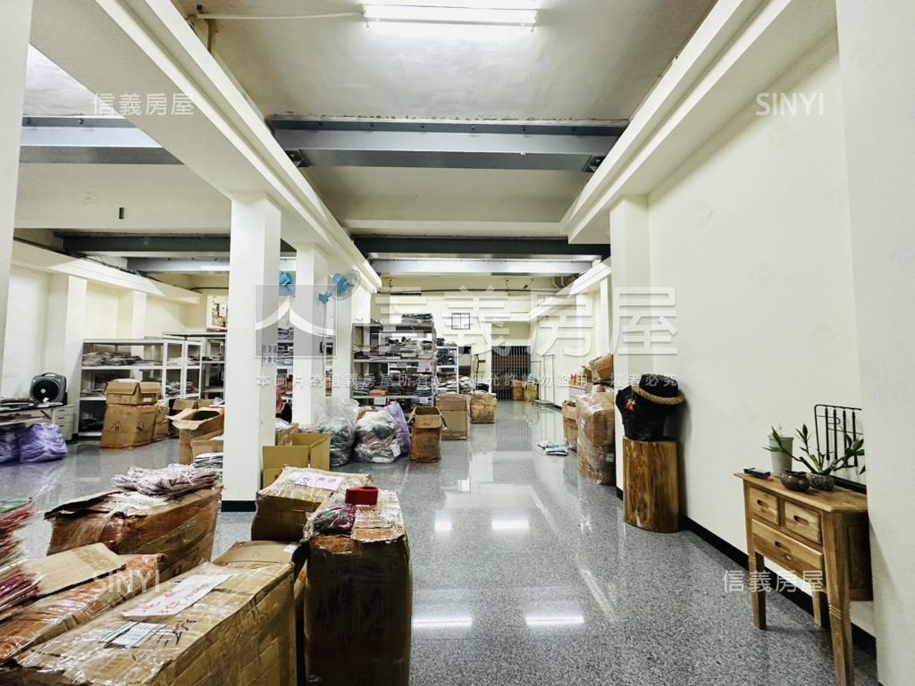 屋況極佳八德新穎廠房房屋室內格局與周邊環境