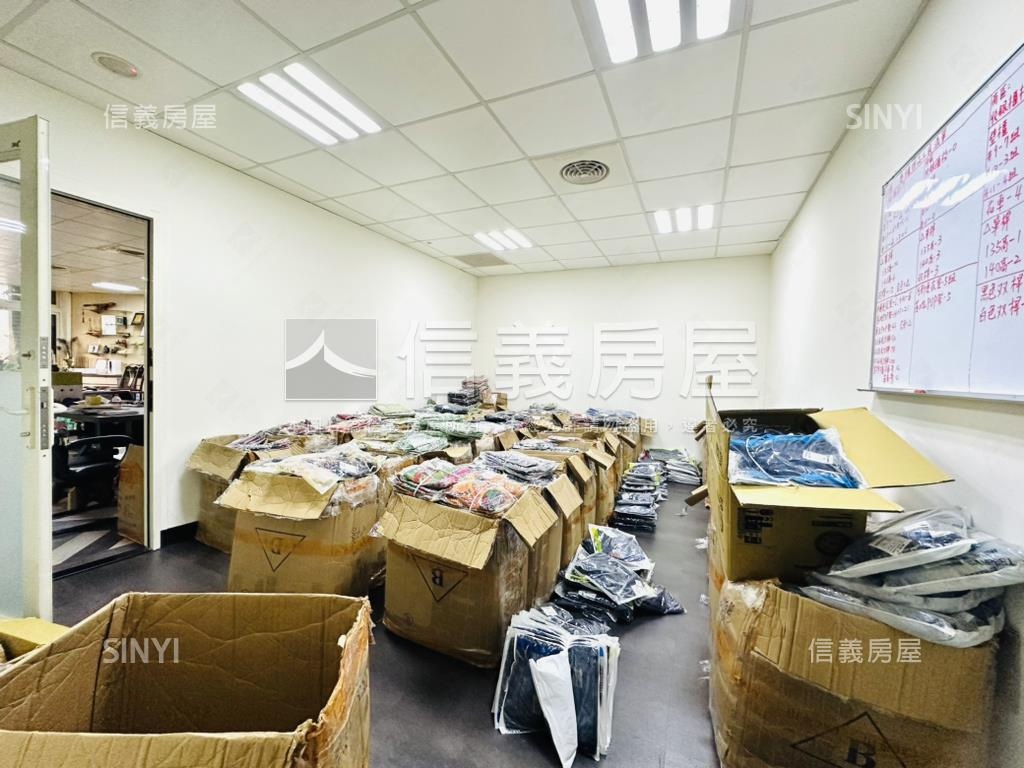 屋況極佳八德新穎廠房房屋室內格局與周邊環境