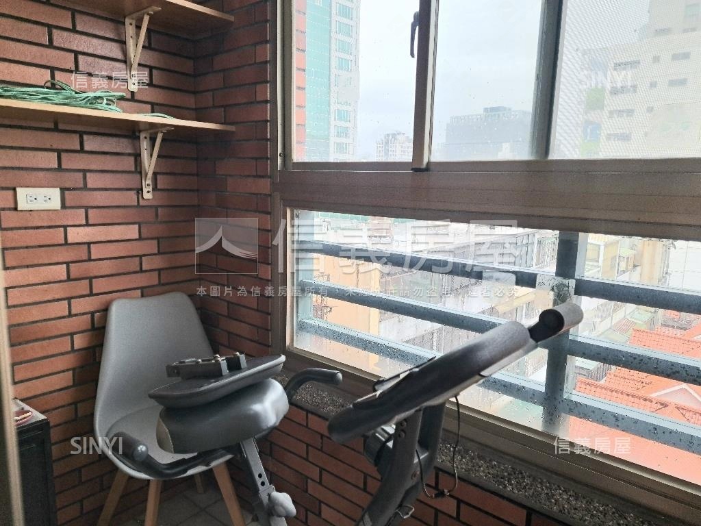 武藏晴圓漢口市四房雙主臥房屋室內格局與周邊環境