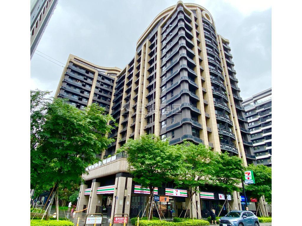 雙江翠Ω稀有露臺兩房車位房屋室內格局與周邊環境