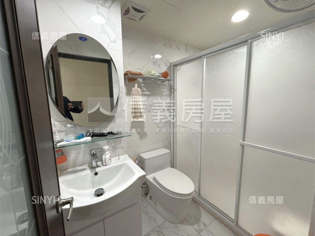 國泰書香美輪美奐三房房屋室內格局與周邊環境