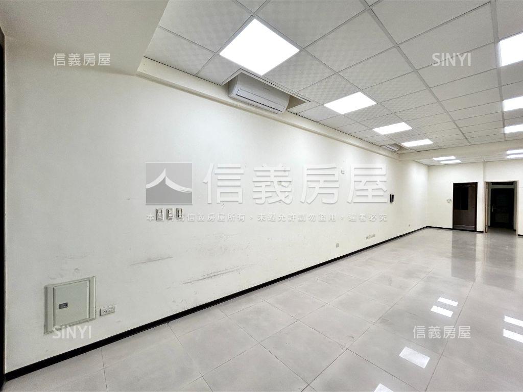 五路財神時尚店面房屋室內格局與周邊環境