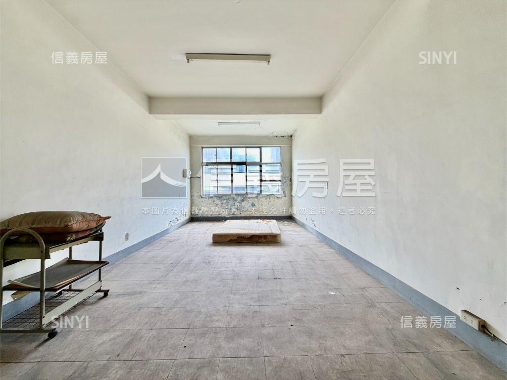 新崛江仁德街市場金店房屋室內格局與周邊環境