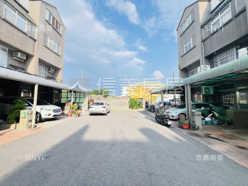 近和美高中美別墅房屋室內格局與周邊環境