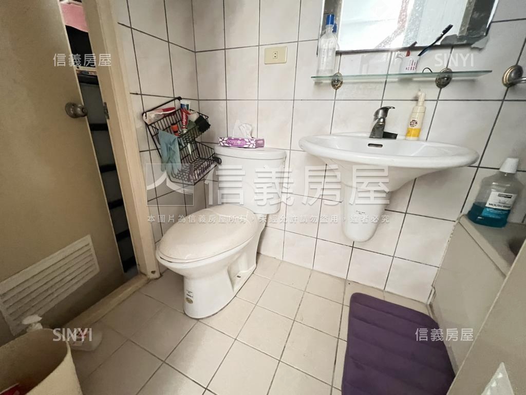 近和美高中美別墅房屋室內格局與周邊環境