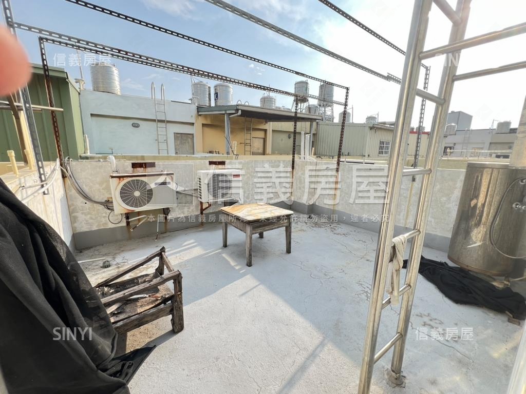 近和美高中美別墅房屋室內格局與周邊環境