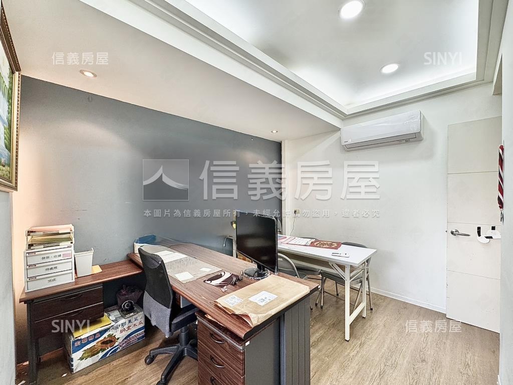 台北東區ＳＯＧＯ大１房房屋室內格局與周邊環境