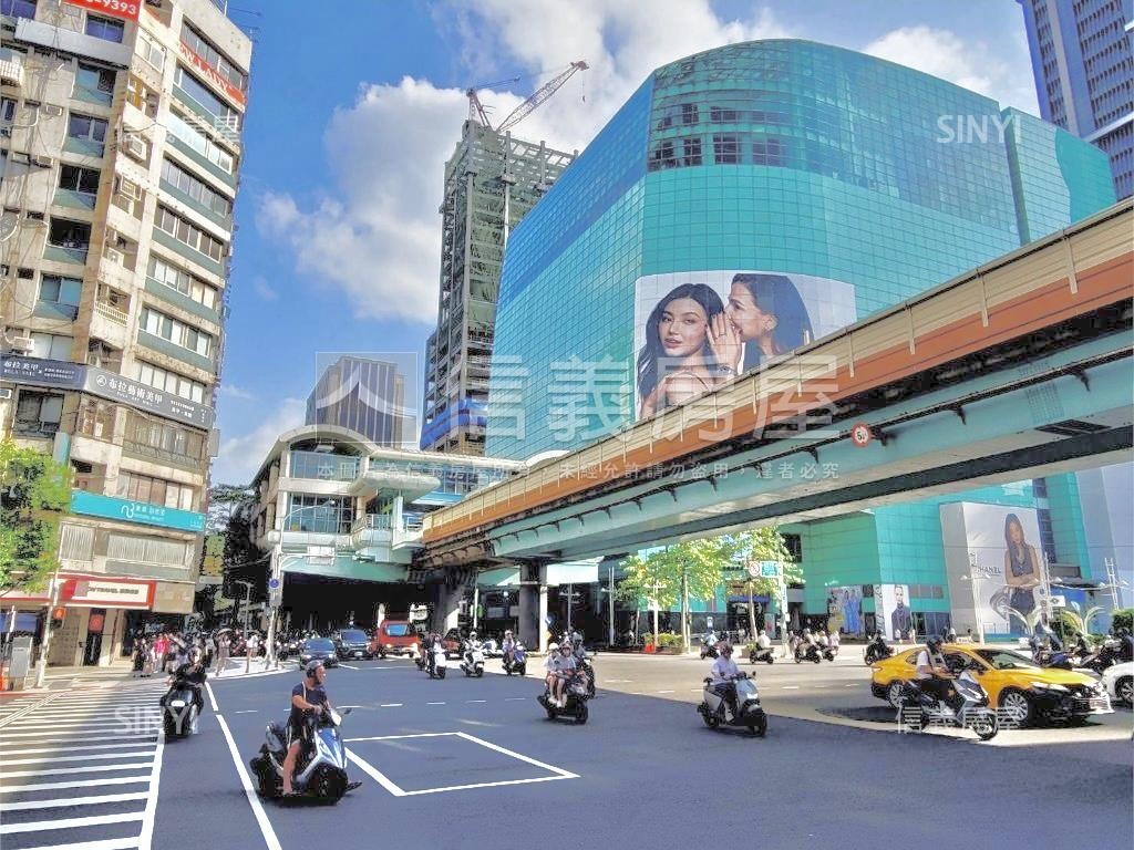 台北東區ＳＯＧＯ大１房房屋室內格局與周邊環境