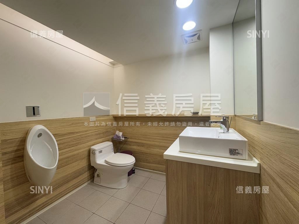 約１０米寬雙店面，收租讚房屋室內格局與周邊環境