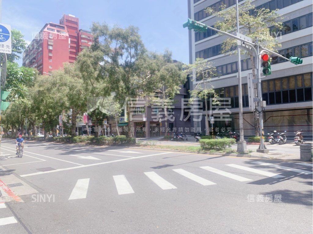 台大人潮金店１＋２樓房屋室內格局與周邊環境