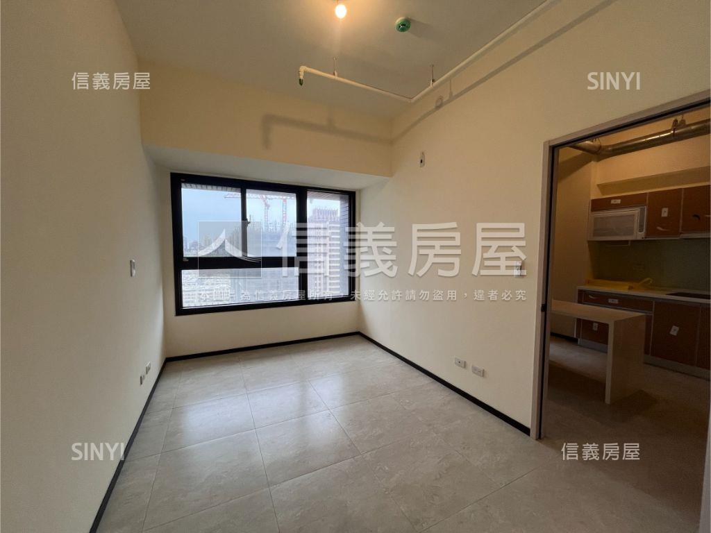 泊心港灣綠園私藏兩房車位房屋室內格局與周邊環境