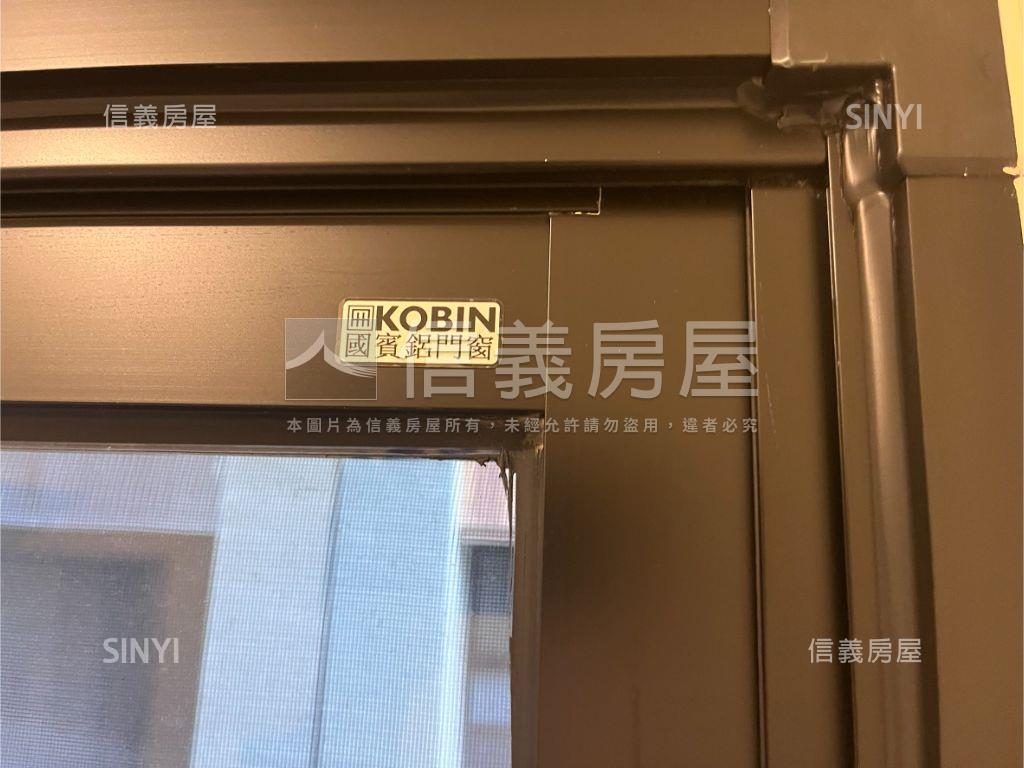 泊心港灣綠園私藏兩房車位房屋室內格局與周邊環境