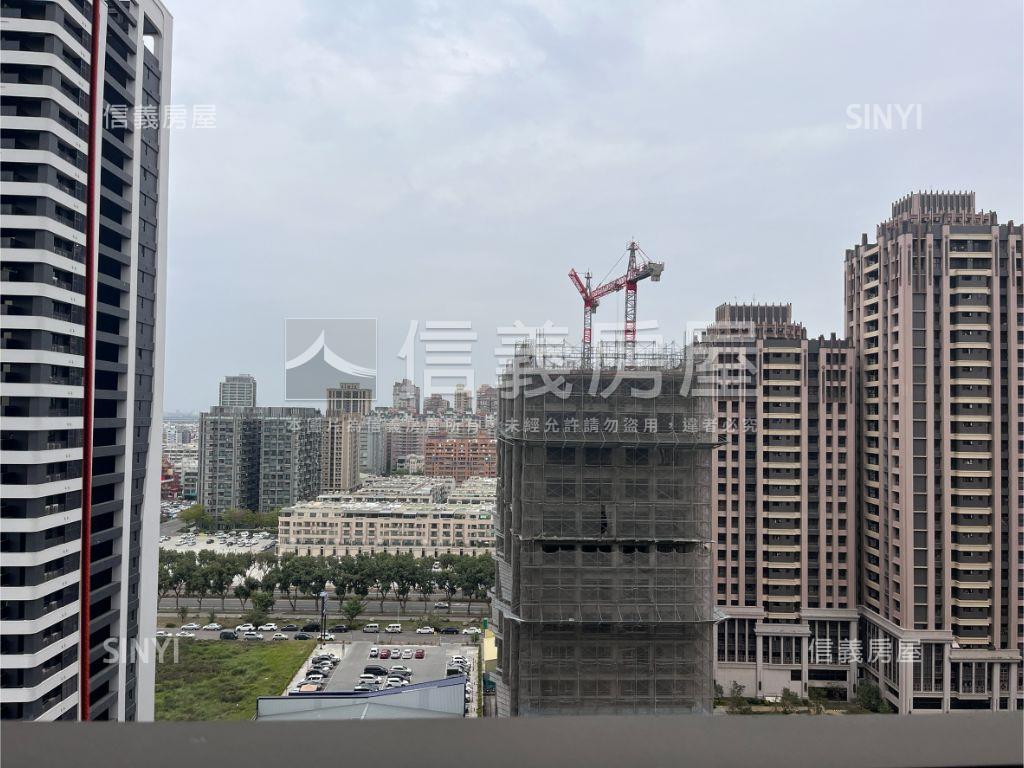 泊心港灣綠園私藏兩房車位房屋室內格局與周邊環境