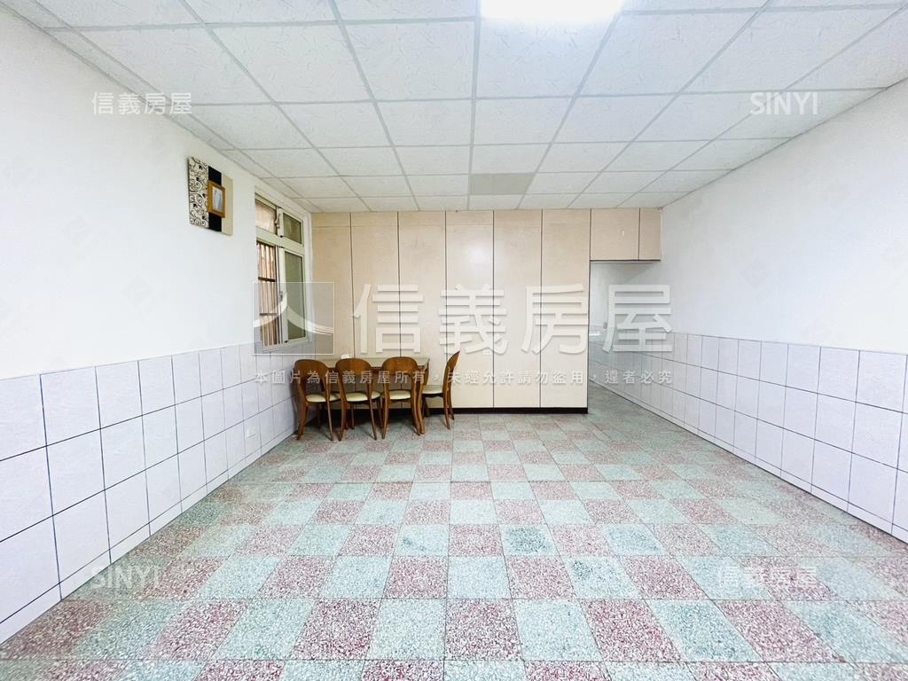 近未來Ｇ０３介壽邊間透天房屋室內格局與周邊環境