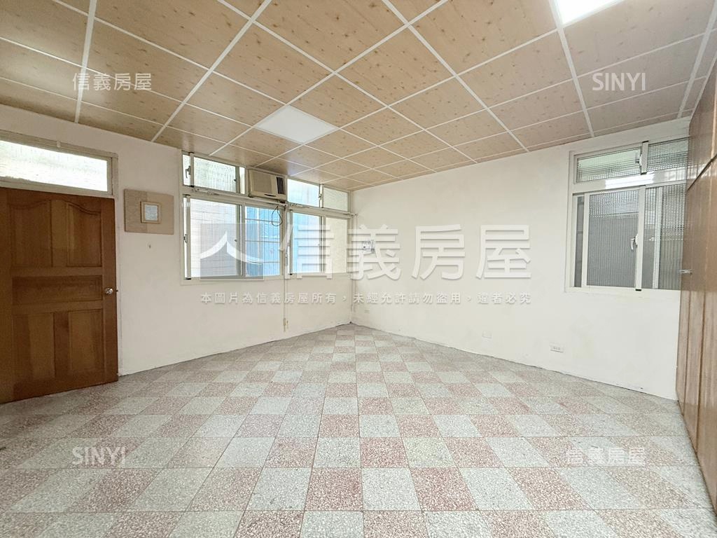 近未來Ｇ０３介壽邊間透天房屋室內格局與周邊環境