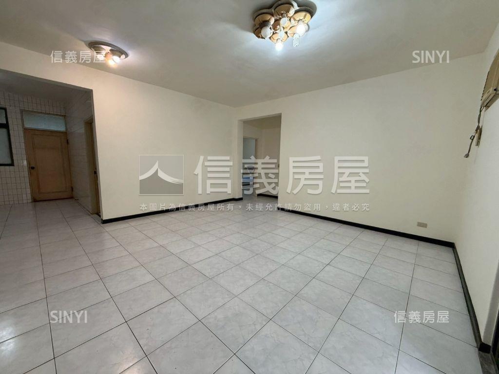 鄰近醒吾３房公寓房屋室內格局與周邊環境