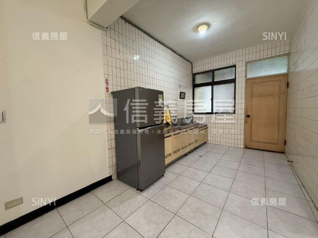 鄰近醒吾３房公寓房屋室內格局與周邊環境