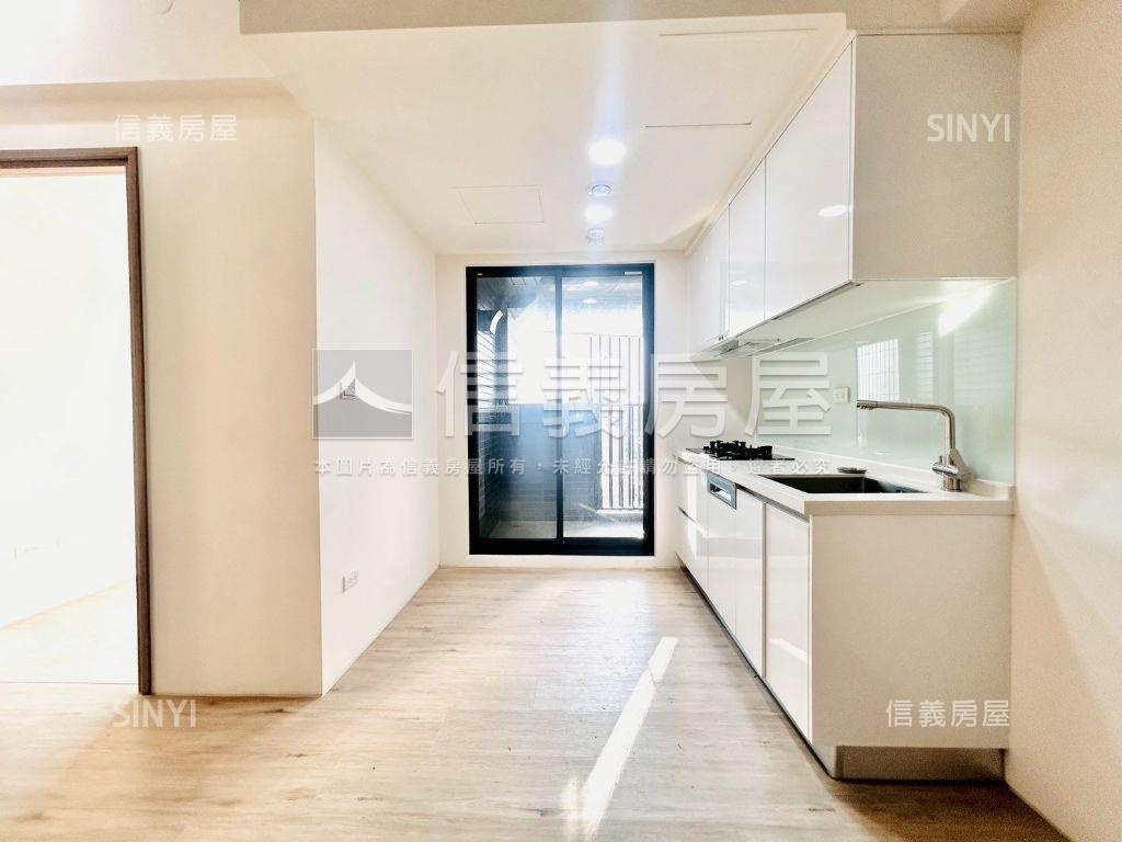 泓瑞順世代讚房屋室內格局與周邊環境