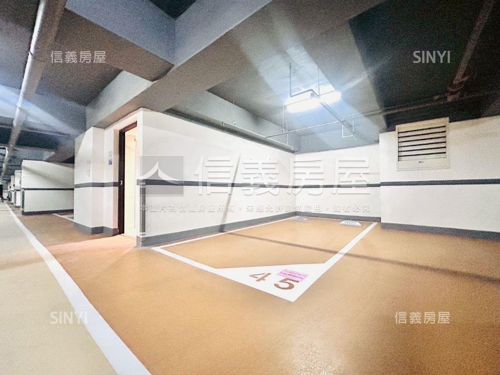 泓瑞順世代讚房屋室內格局與周邊環境