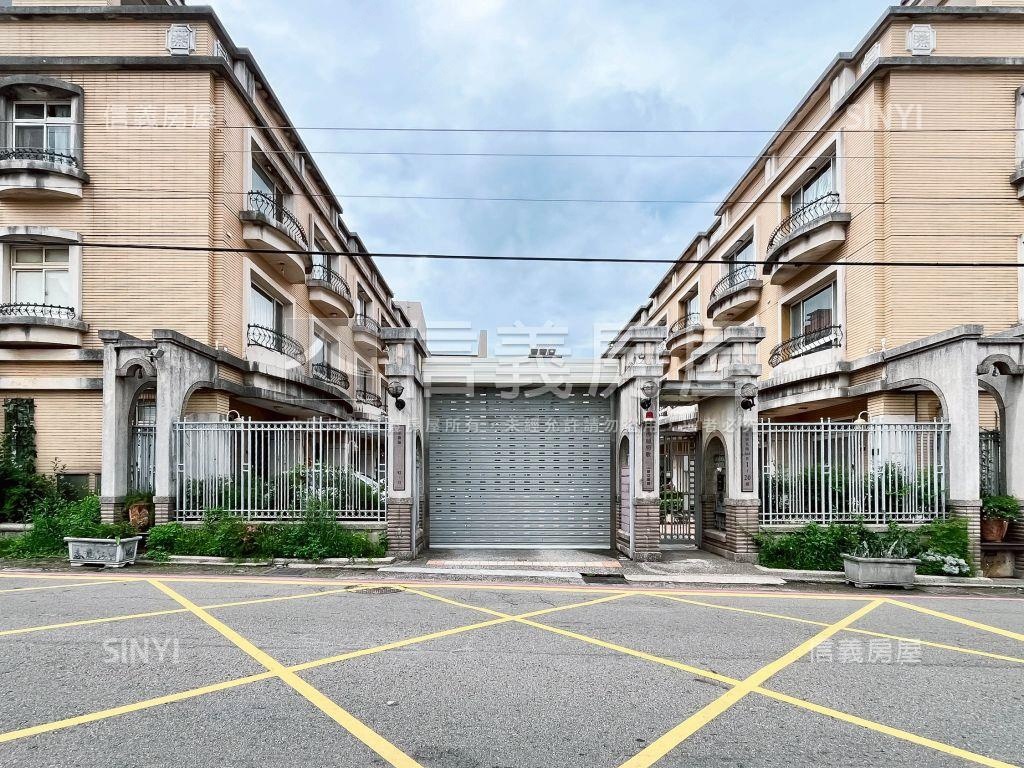 佛朗明哥社區型邊間別墅房屋室內格局與周邊環境