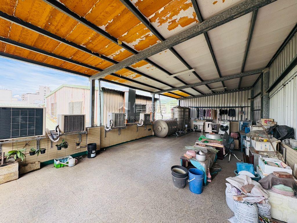 東順街臨路透天廠辦房屋室內格局與周邊環境